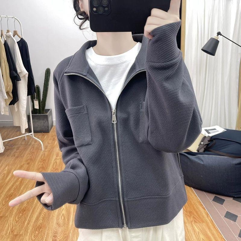 【速達!】スタイリッシュなショート丈のゆったりとしたオーバーオール女性のデザイン感のあるカーディガントップス