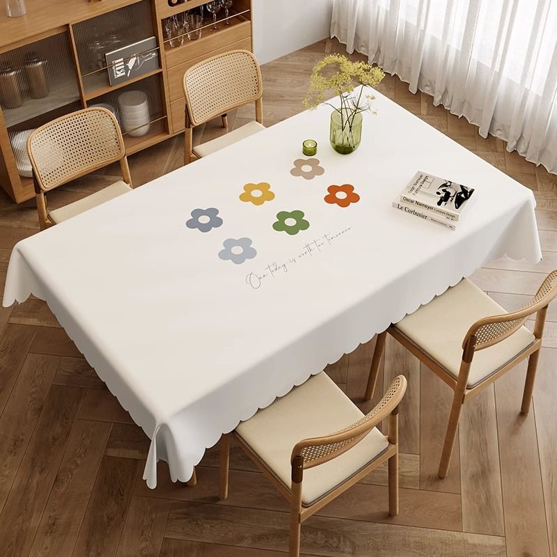 森系PVCテーブルクロス防水油防止熱防止PVC素材健康環境保護ダイニング共通色と柄が選べる売れ筋商品 4,779円