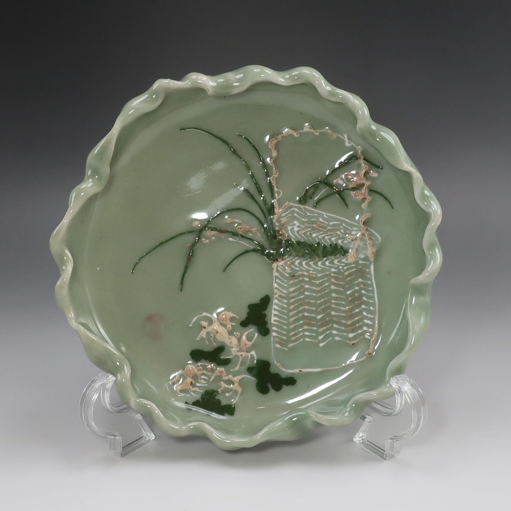 Seto ware 瀬戸焼 加藤春花 作 手練り青磁 蟹紋皿 骨董品 陶磁器 _ 中古品 A-ランク