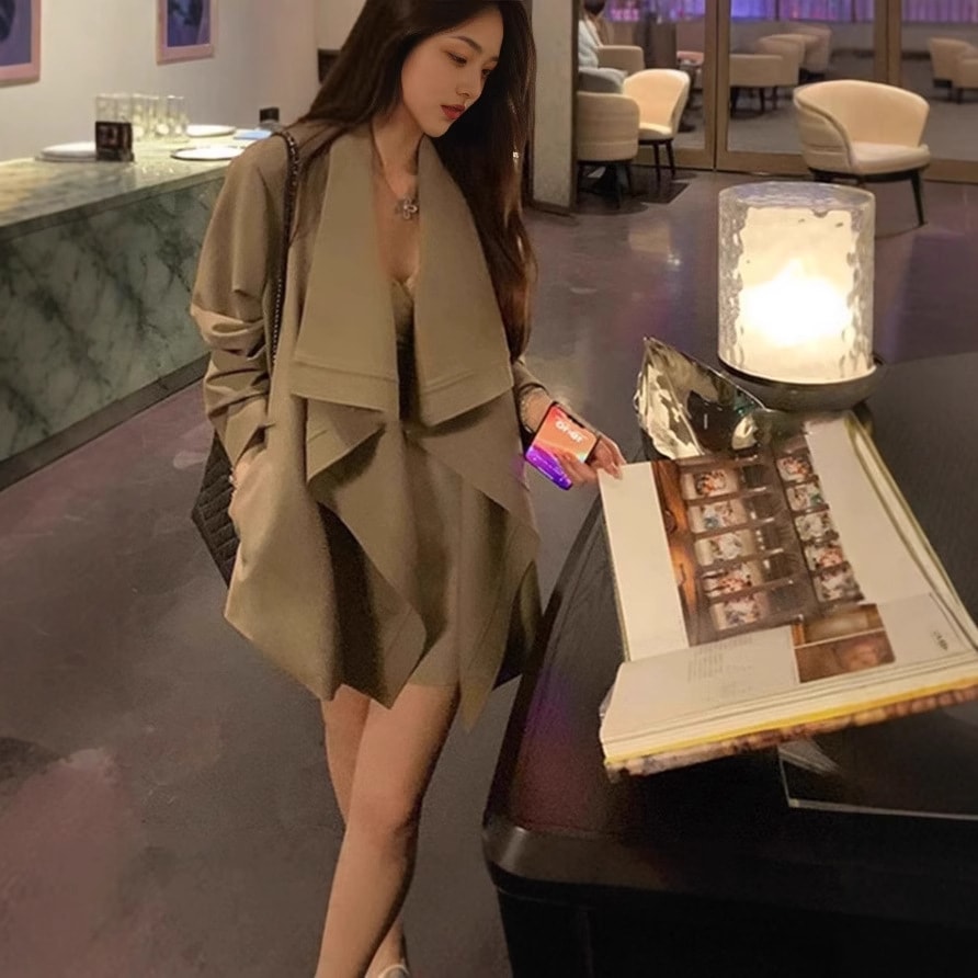 カーキ色の気質ショート丈ウィンドブレーカーレディース2025春新作ルーズラペルレース小ハイエンドジャケット