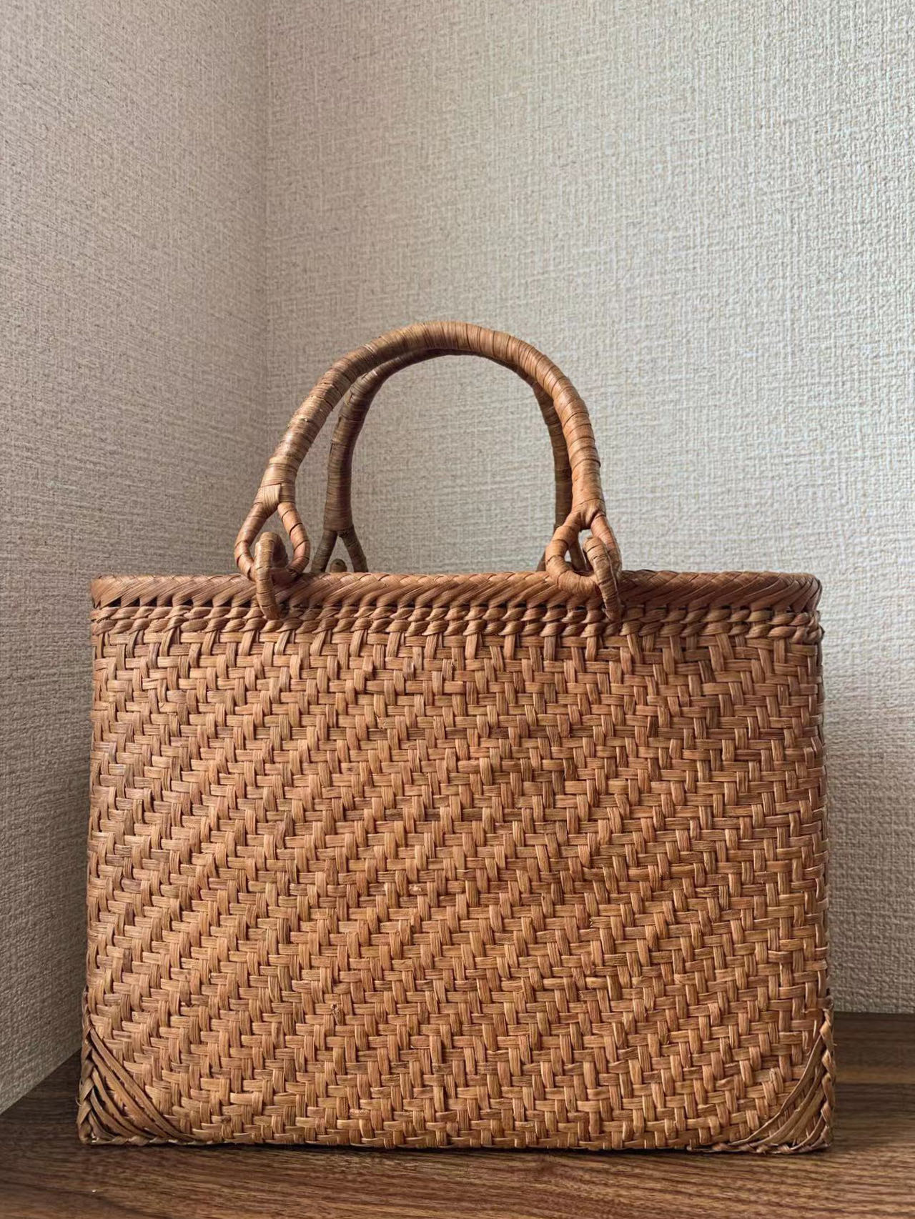 山葡萄 手作り カゴバッグ 内布あり底補強極細ひご (約)幅30本体高さ23マチ11cm