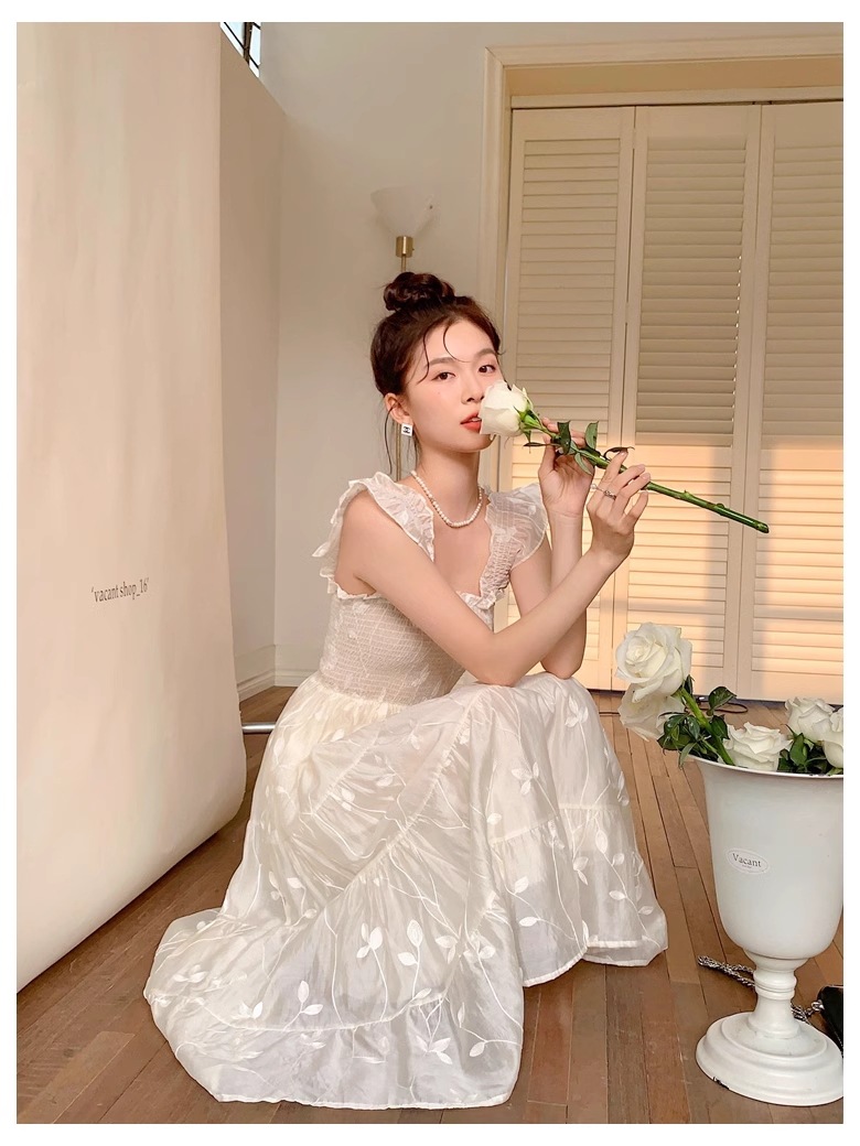 夏 デザイン スリーブ シック 刺繍 無地 スカート 個性的 ワンピース ロング ロング丈 袖なし ノースリーブ スクエアネック 襟なし かわいい 大人可愛い 大人 上品 おしゃれ お洒落 ラブリー