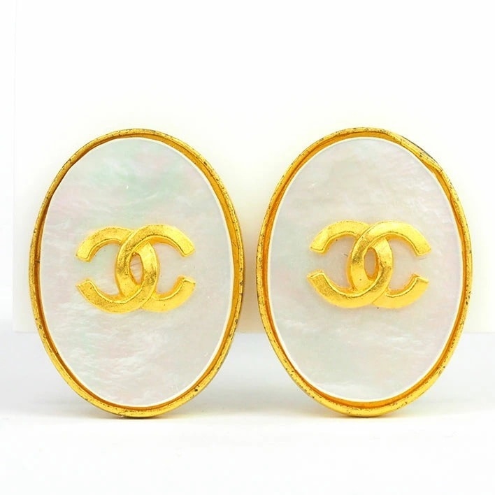 【美品】シャネル ココマーク オーバル シェル クリップタイプ 【イヤリング】