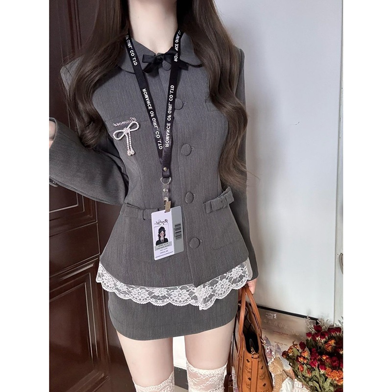 フレンチスタイルの相続人スタイルの女性の春と秋のショートカーディガンジャケットとレースのパッチワークスカートのツーピースセット