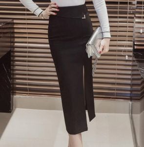 2色 スカート 春 夏 秋 きれいめ レディース タイトスカート スリットスカート ミモレ丈 ミディアム丈 ミドル丈 無地 ウエストマーク サイドスリット ハイウエスト 伸縮性 黒 ブラック 赤 レッ