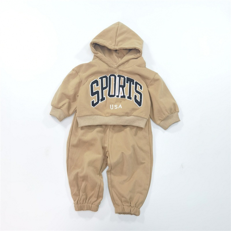 韓国ピンクベージュパーカー 男の子女の子スポーツウェア2点セット 秋の子供服セット 8,960円