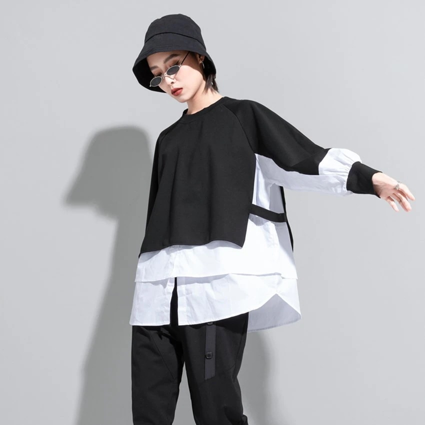 欧米長袖ブラウス秋冬の新型の暗黒系せラウンドネック トップス大きめスウエットTシャツ30%制限Tシャツ・カットソー
