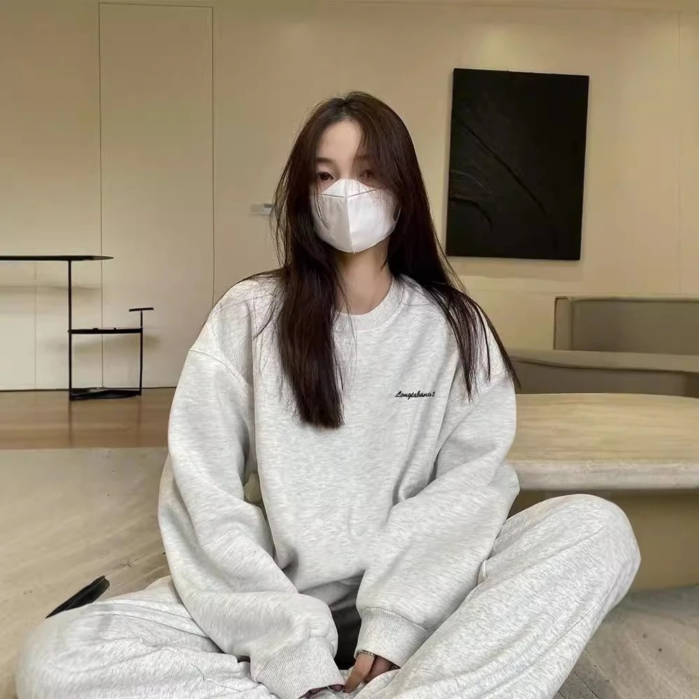 2025新作 シンプル スウエット 裏起毛 セットアップ レディース レディースファッション Tシャツ トップス ワイドパンツ 二点セット百掛け 大きめサイズ 着痩せ