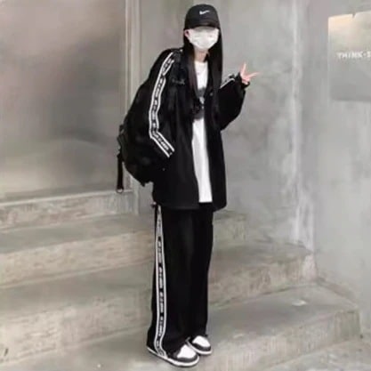 2025新作 シンプル スウエット 可愛い セットアップ レディース レディースファッション パーカー トップス ワイドパンツ 二点セット 大きめサイズ スウェット セットアップ 5,541円