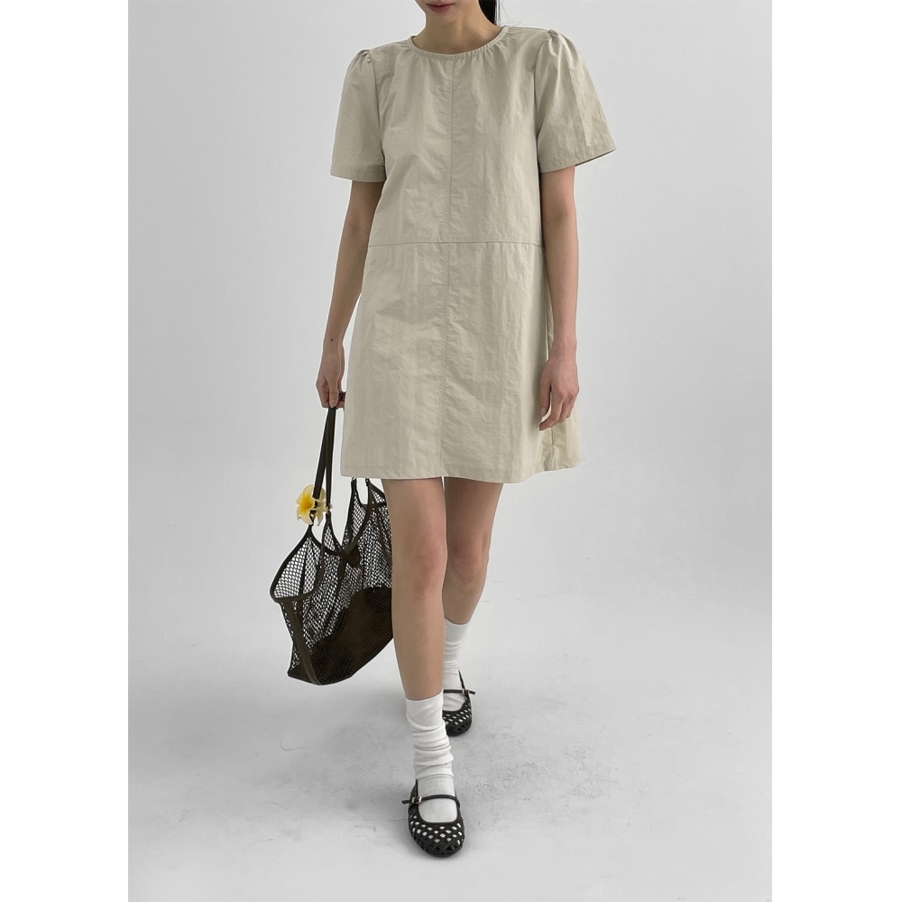 ブラックアップ ケルロバ ナイロン 半袖 ミニワンピース