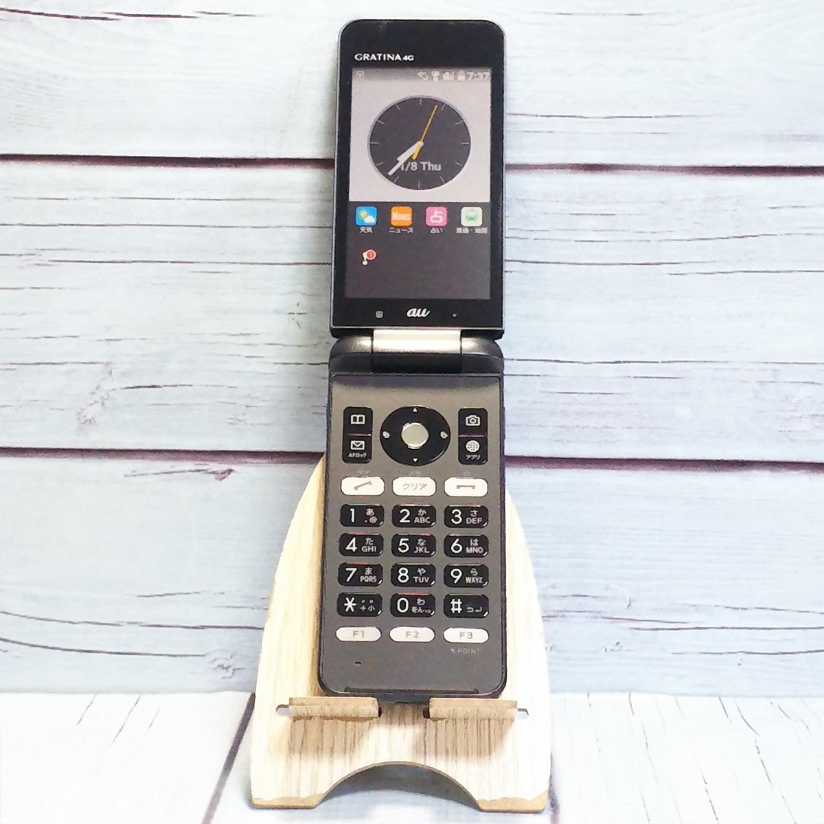 送料無料】KYOCERA au GRATINA 4G BLACK KYF31 本体 白ロム SIM