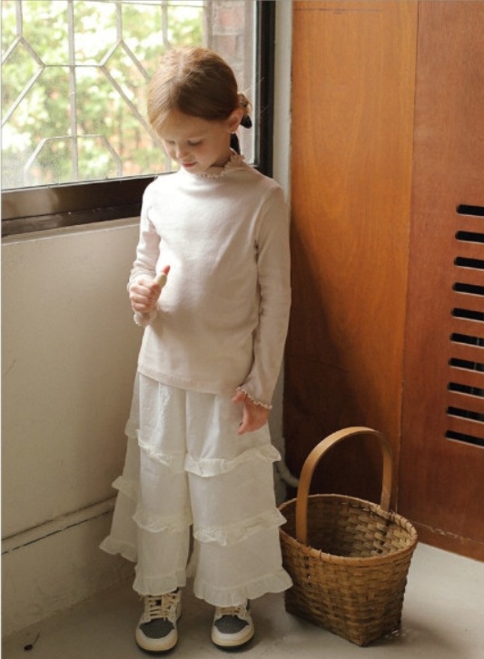 フリルパンツ(ビエンナビエン)