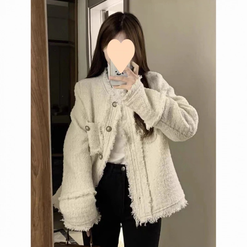 （細工が凝っている）溝のあるフリンジの小さなフレグランススタイルの女性ジャケット2025年秋2025年新しい小さなハイエンドデザイン韓国ショートトップ