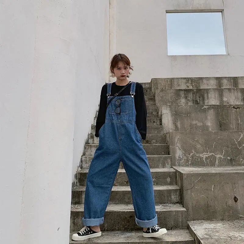 オールマッチデザインのストレートレッグパンツ 2024年春超ホットな婦人服韓国版ルーズデニムオーバーオールトレンド