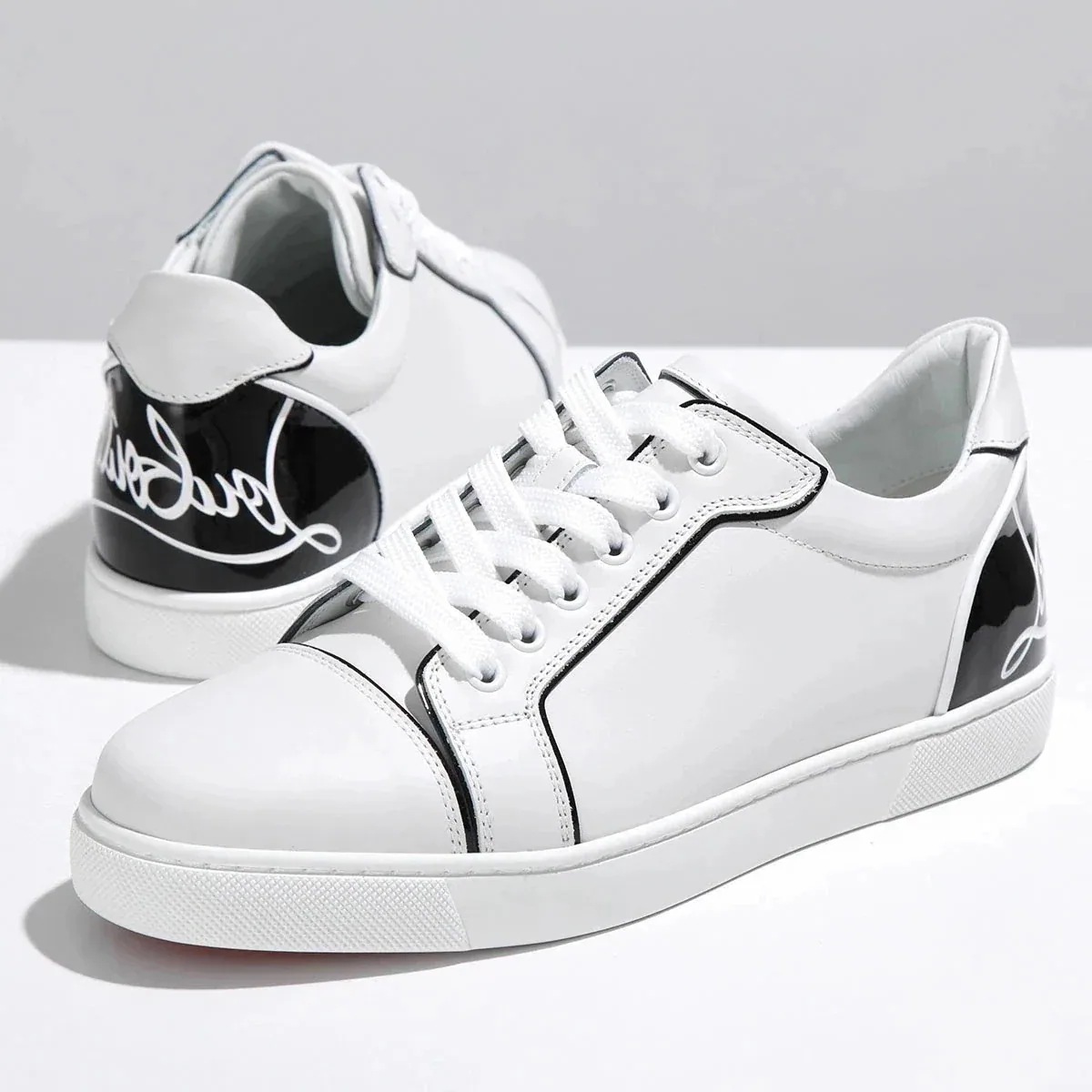 Christian Louboutin クリスチャンルブタン スニーカー Fun Vieira 3220579 レディース ローカット ロゴ レザー エナメル