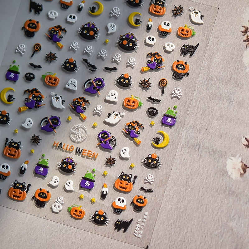 1 箱 50 枚入り エンボスネイルシール キッズ向けデザイン ハロウィン猫柄カボチャランプ ネイルアートを手軽に楽しめるデコレーションシール