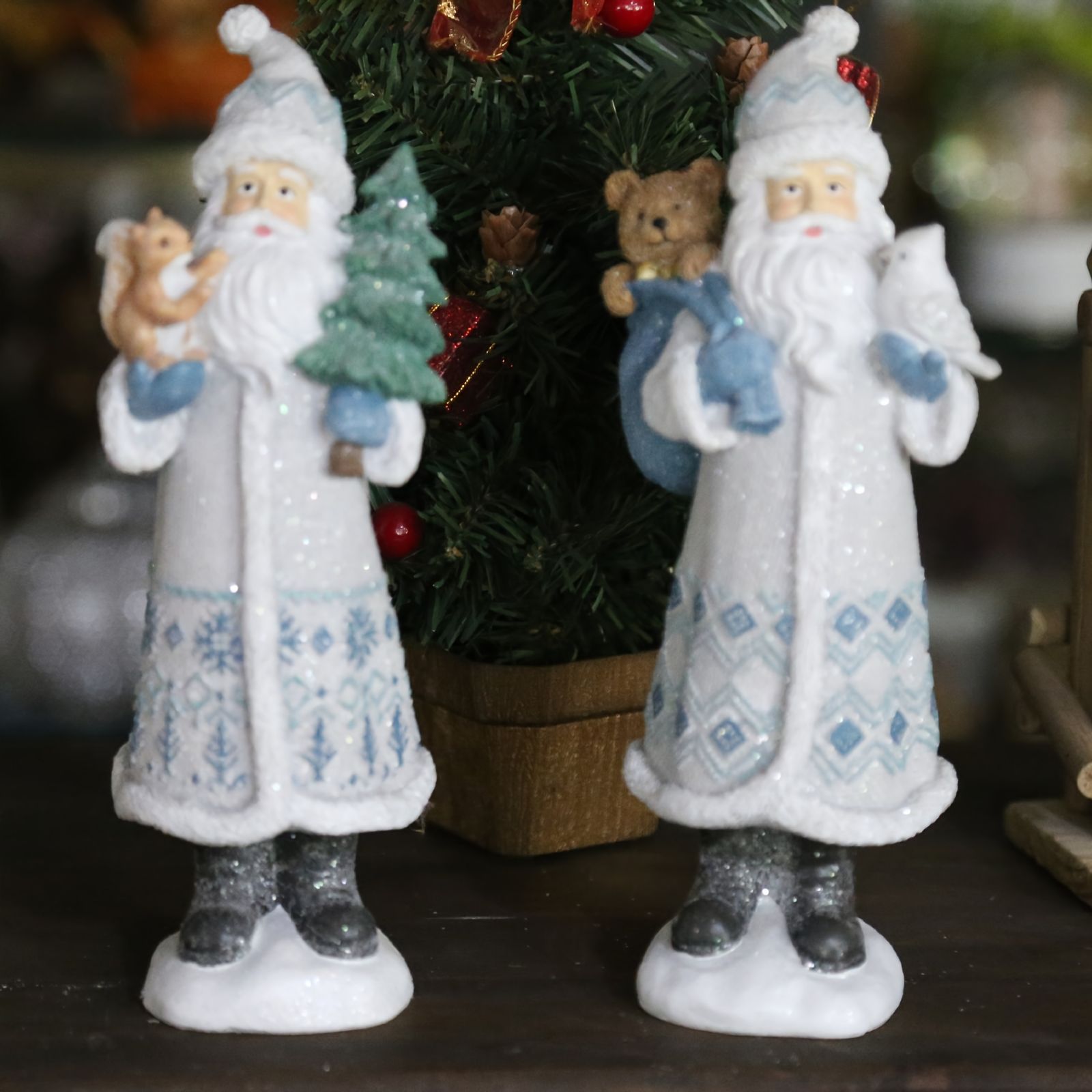 クリスマスオブジェ 置物 サンタクロース サンタさん クリスマス 冬 インテリア ミニチュア 可愛い インテリア雑貨 室内 寝室 玄関 樹脂 庭 ガーデニング プレゼント ギフト 贈り物 白 ホワイ