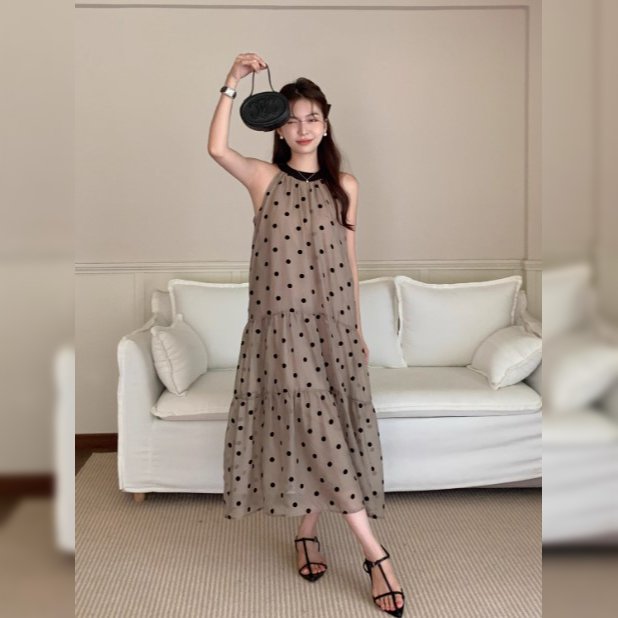 ワンピース レディース ホルターネックワンピース ポルカドット ティアードワンピース 大人可愛い 韓国 人気 トレンド 新作 20代 30代 40代 海 バケーション お出かけ デート おし