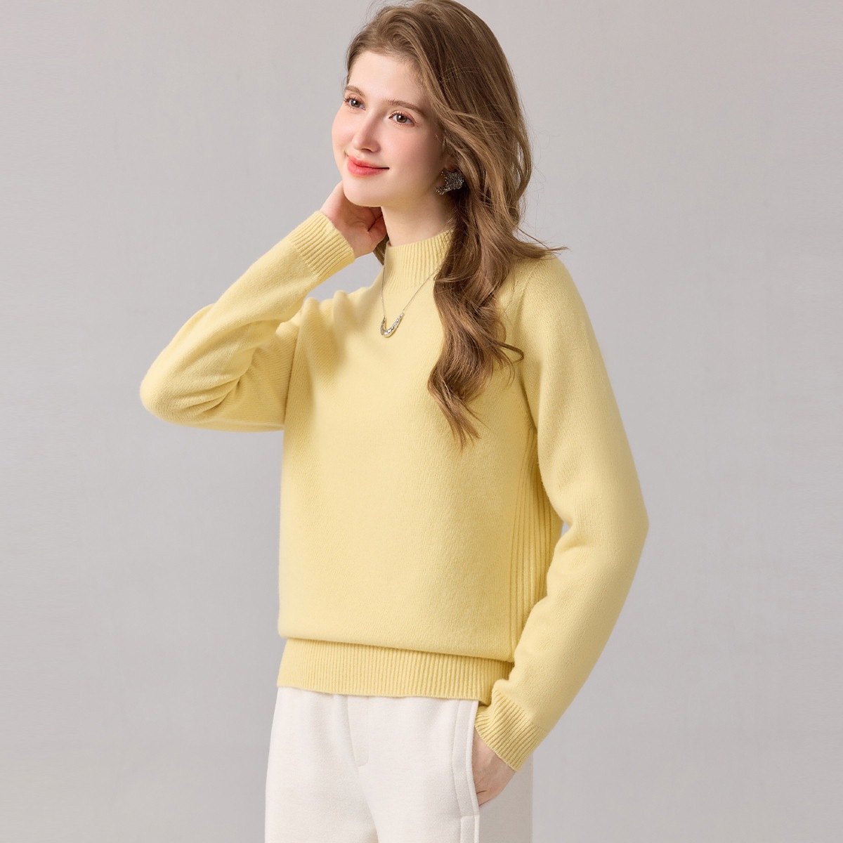 [ウール＆カシミア混紡] 秋冬ベーシックなベースレイヤースーツトップス ハイネック 無地ロングスリーブニット レディース