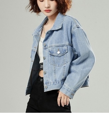 レディース デニム ジャケット ショート 長袖 Vネック 襟付き ストレート 大人可愛い きれいめ カジュアル おしゃれ かっこいい レトロ ボーイッシュ クール 無地 春 ボタン 20代 お出かけ 8,791円