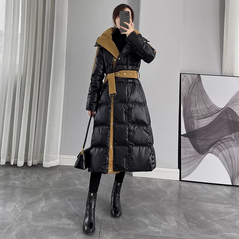 黒亮面ダウンジャケット女性24新デザイン感がゆったりして痩せている中長タイプの厚いコートアウターダウンジャケットコート