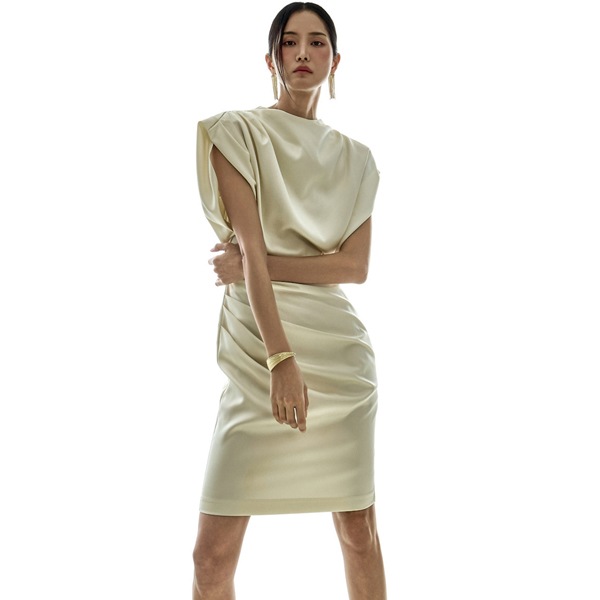 D9570 ドレープ シャーリング ミニ ワンピース