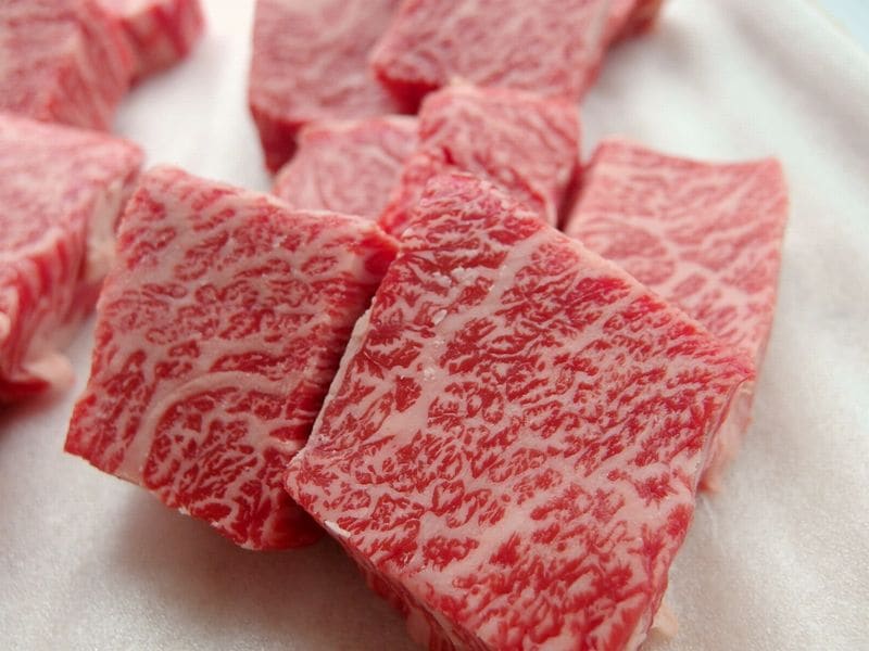 サイコロステーキ 1Kg 牛肉 木箱詰め 牛肉