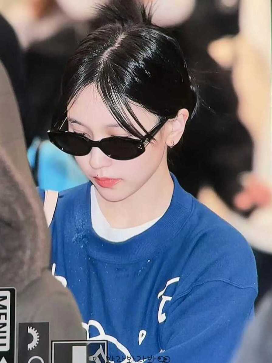 ミナミナ トレーナー ビューティー オーバーサイズ レイジー フードレス