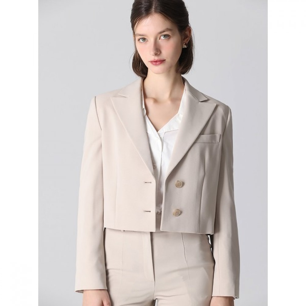 [リスト] 控えめな2ボタンクロップドセットアップジャケット (価格:268,000ウォン)