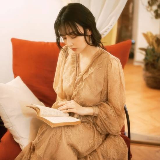 パーティードレス ワンピース ドレス 結婚式 お呼ばれ ロング 総レース ボリューム袖 おしゃれ 春 秋 10代 20代 30代 きれいめ 大人カラー シンプル 無地 大人可愛い 二次会