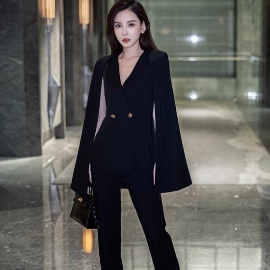 セットアップ レディース パンツスーツ ケープ ノーカラージャケット Vネック ダブル ポンチョ クロップドパンツ スリム 上下セット エレガント 結婚式 謝恩会 パーティー おしゃれ 披露宴