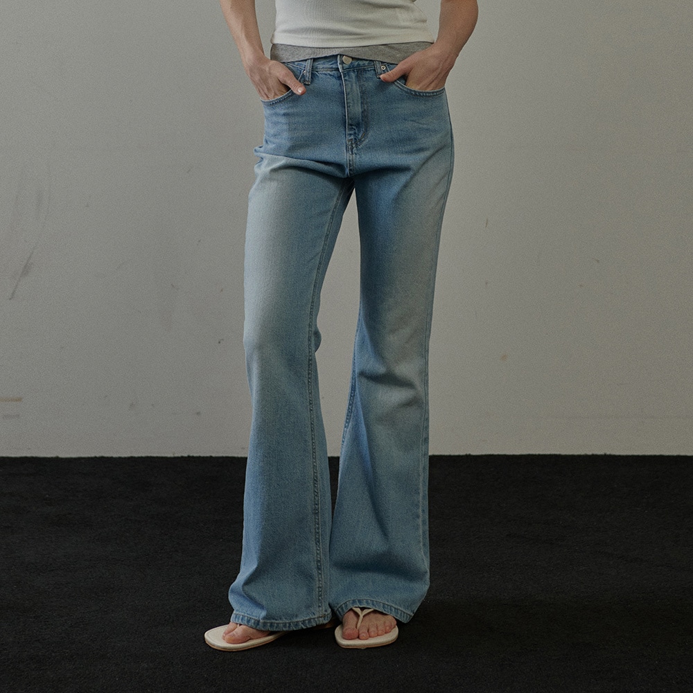 [BOOTSCUT] Lare Jeans