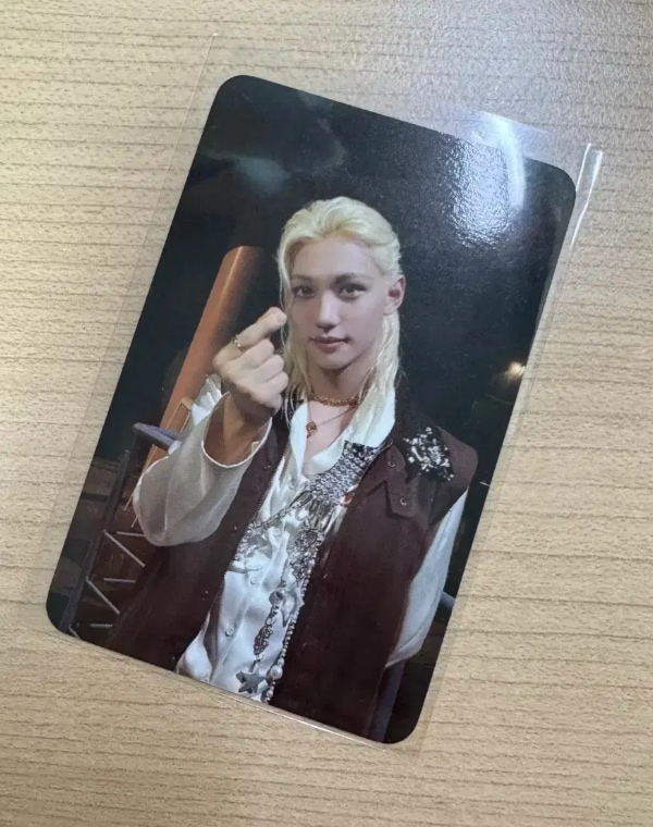 Stray Kids StrayKids Felix フィリックス KARMA ポップアップ QRミッショントレカ