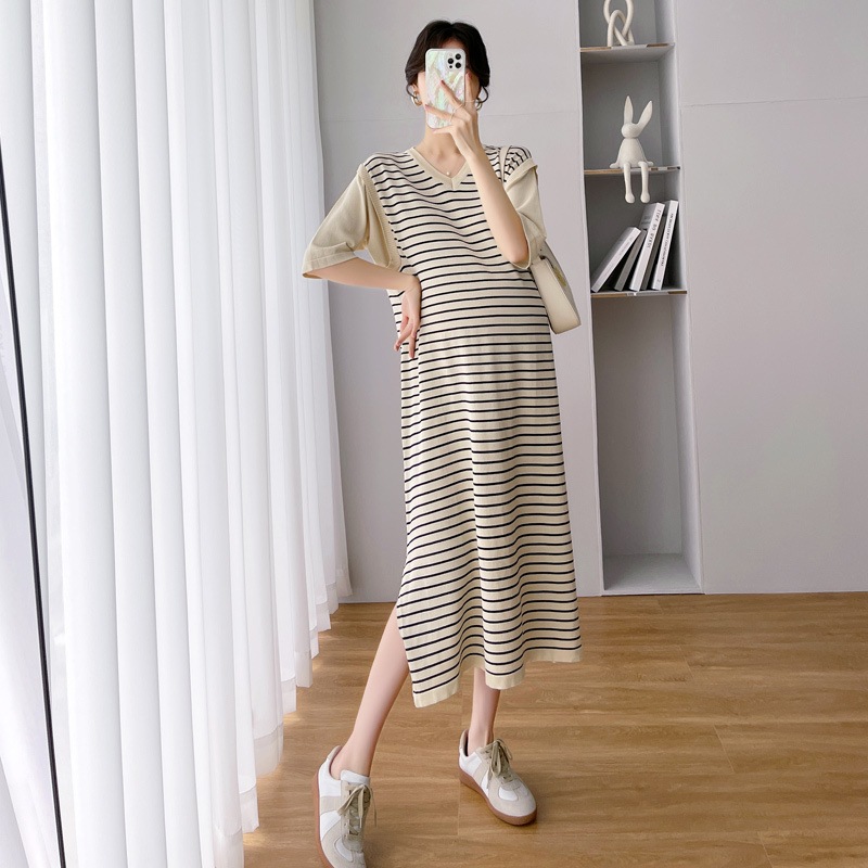 【送料無料】マタニティ ワンピース 授乳口付き レイヤード風 Vネック ボーダー 半袖