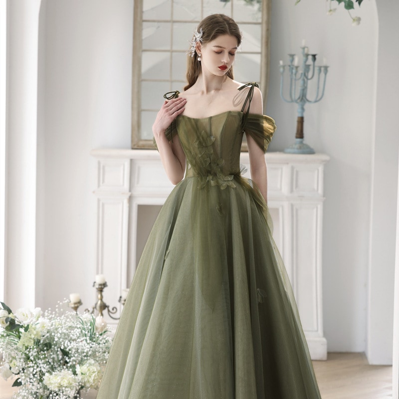 女性用のエレガントなイブニングドレス宴会美術試験婚約結婚式にですスリムなホルターネックのロングドレス妖精のような花嫁介添人ドレス