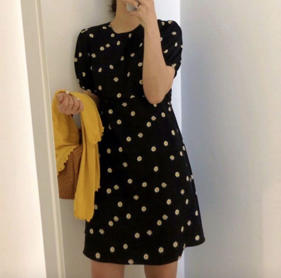 ワンピース デート かわいい 大人可愛い きれいめ シンプル カジュアル 大人 上品 おしゃれ 花柄 半袖　ミニ丈 ラウンドネック 春 夏 休日 旅行 パフスリーブ Ａライン 韓国 ブラック XL