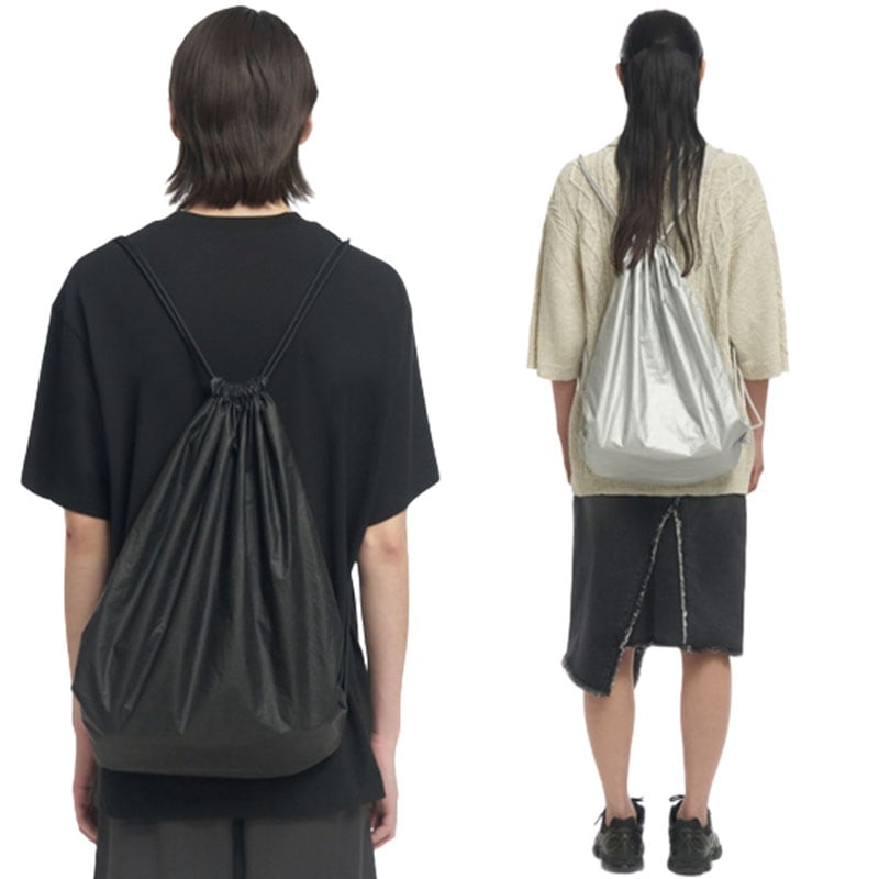 韓国の人気 / GLOSSY STRING BAG / 男女共用
