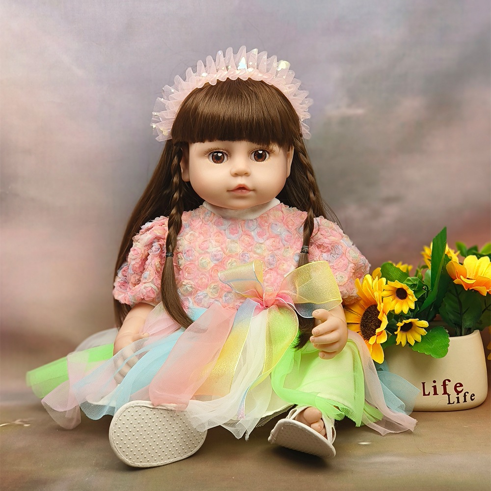リボーンドールフルプラスチックボディはつまむことができますシミュレーション赤ちゃんのおもちゃ女の子の変更ギフト人形
