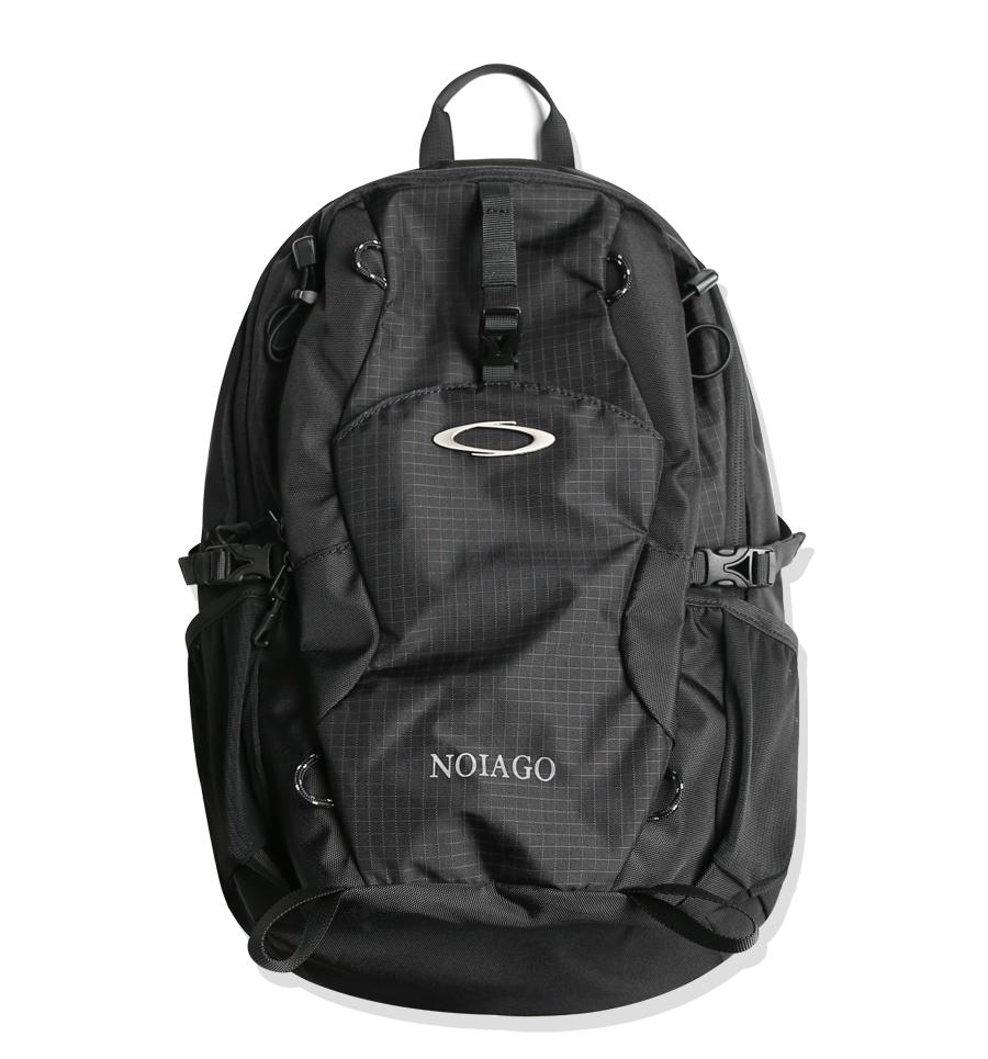 NOIAGO ナイロン リュック　バックパック　ノイアゴ　韓国　ブラック Qoo10 NOIAGO NYLON BACKPACK スクエア