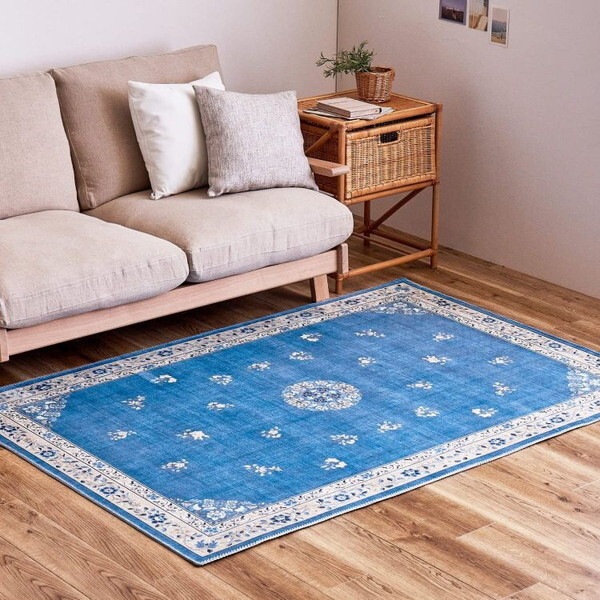 240632500 シノワズリデザインのプリントラグ ミュゲ 130190 ブルー メーカー直送