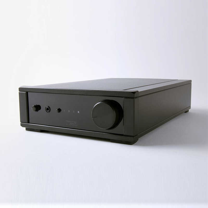 REGA　プリメインアンプ　io