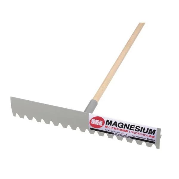 トモサダ マグネシウムコンクリレーキ 大工道具 左官鏝 土間関連ツール