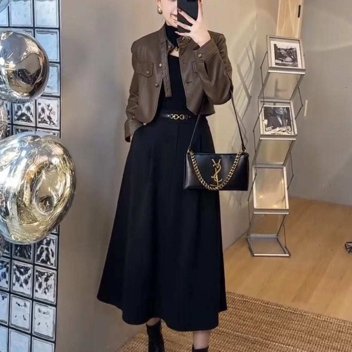 2024秋冬万能ファッションカジュアルデザインスタンドカラーレザーショートスリムジャケット+ウエストスカート