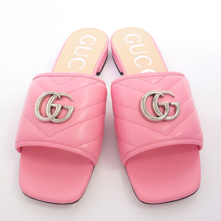 【未使用品・新古品】グッチ GGマーモント キルティング シルバー金具 【靴】