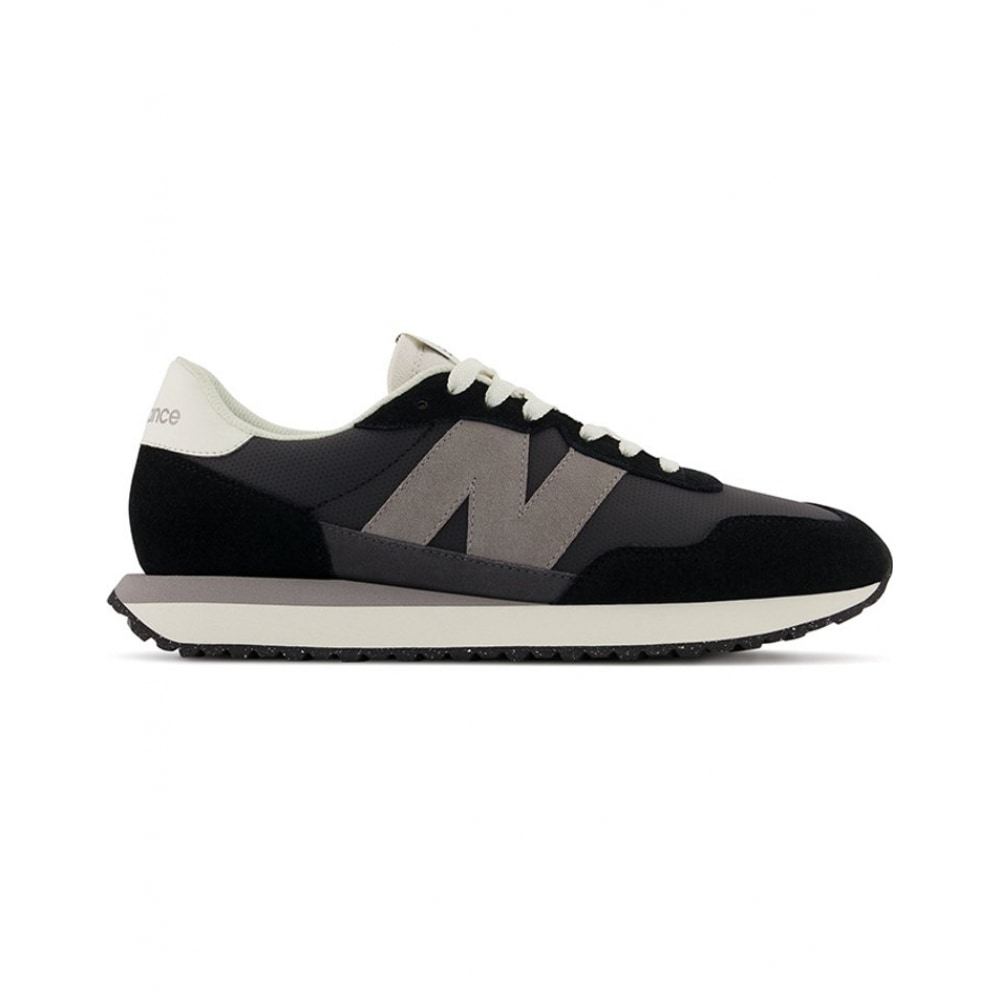 ニューバランス 237 20,872円