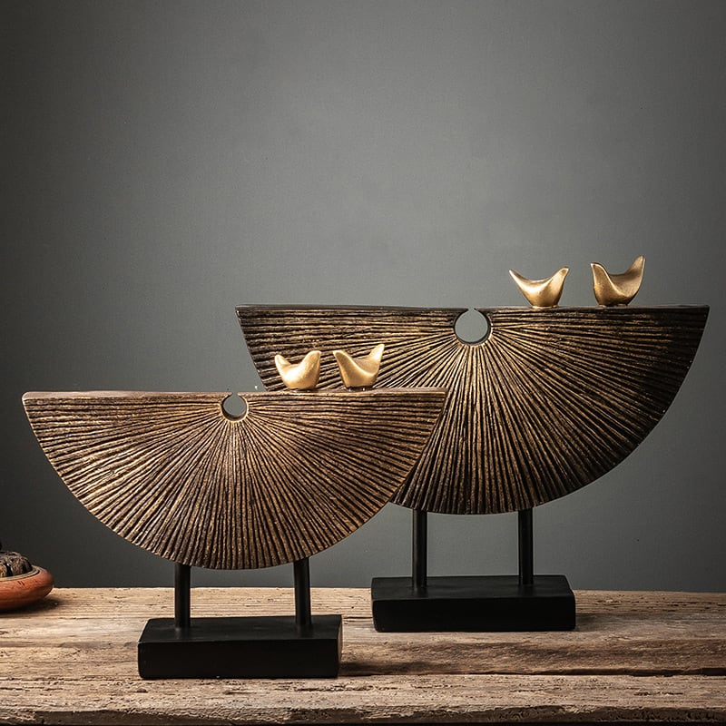 オブジェ 半月型 レトロ調 手彫り おしゃれ かわいい インテリア 置物 オーナメント 工芸品 雑貨 装飾品 ギフト プレゼント ブロンズ