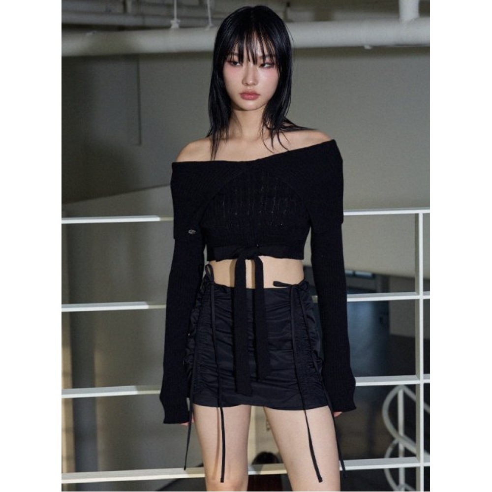 ITOV ソウルオフショルダープレッツェルニット BK