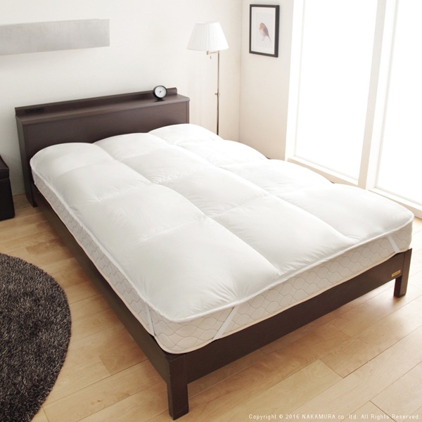 リッチホワイト寝具シリーズ ベッドパッドプラス セミダブルサイズ 90400024 マストバイ