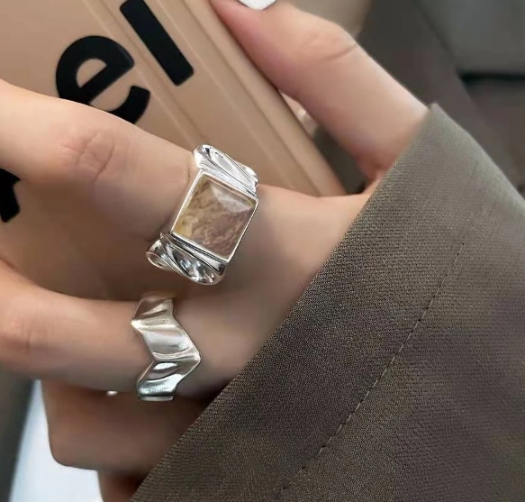 キラッとリング 韓国ファッション個性 気質 ニッチリング 大人可愛い 金属 結婚式 プレゼント パーティー ジュエリー アクセ