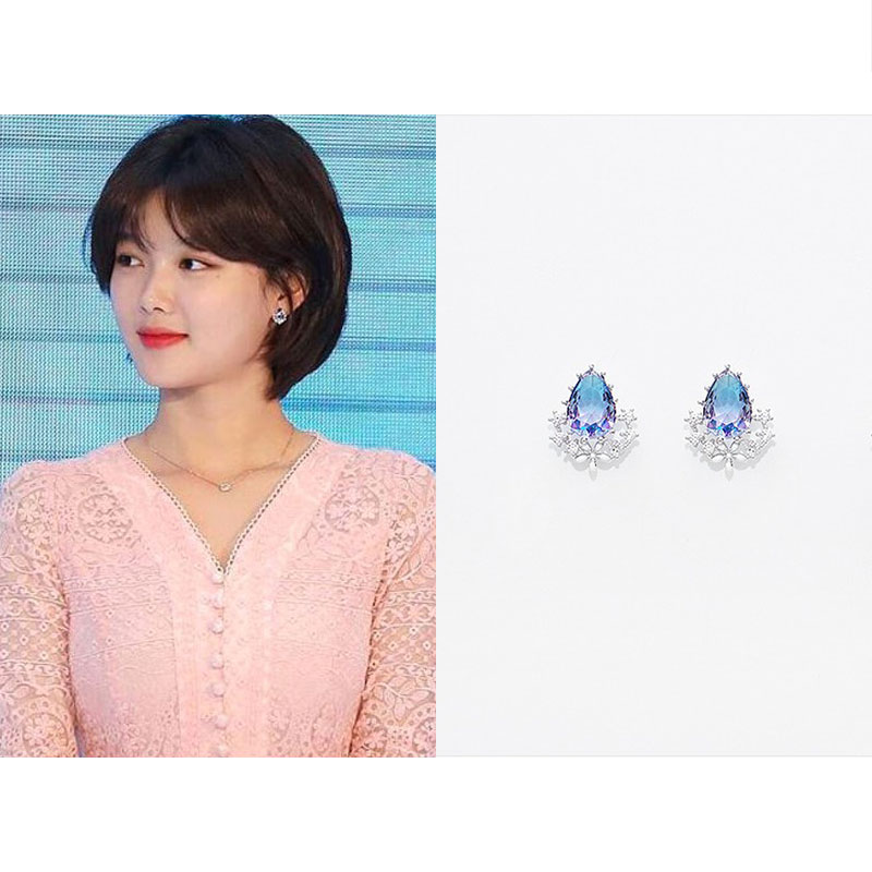 [キムユジョン着用] ホリデーヘイズイヤリング/イヤリング/韓国ファッション/韓国ファッションスタイル/韓国ストリートファッション/SNSで人気/韓国の人気ブランド